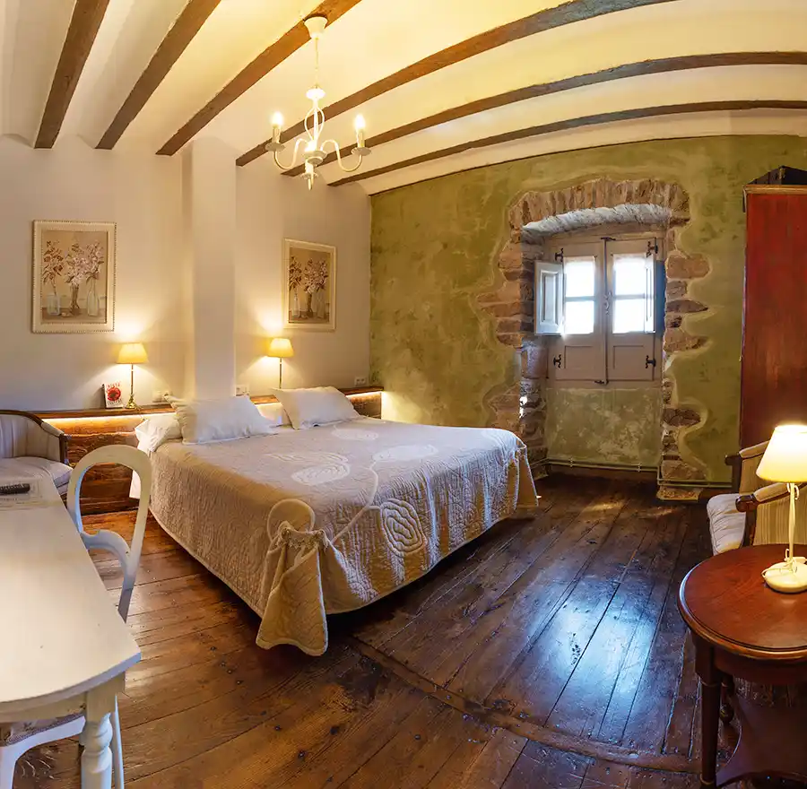 Habitación doble – Vistas a la montaña y al valle
